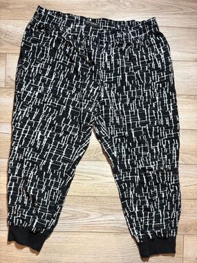 Banana Republic Black & Gray Joggers